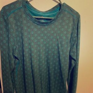KAVU long sleeved shirt
